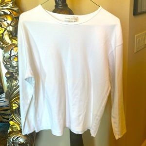 White casual pullover